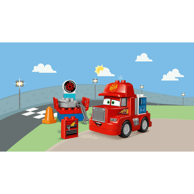 Lego Duplo Mack at the Race V29