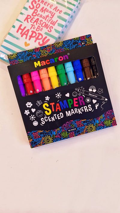 Macaron stamper scented markers