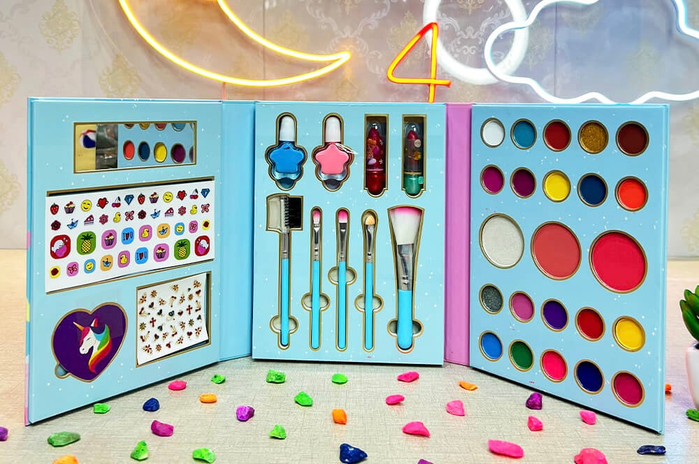 IGOODCO magical makeup series set for your kiddos
