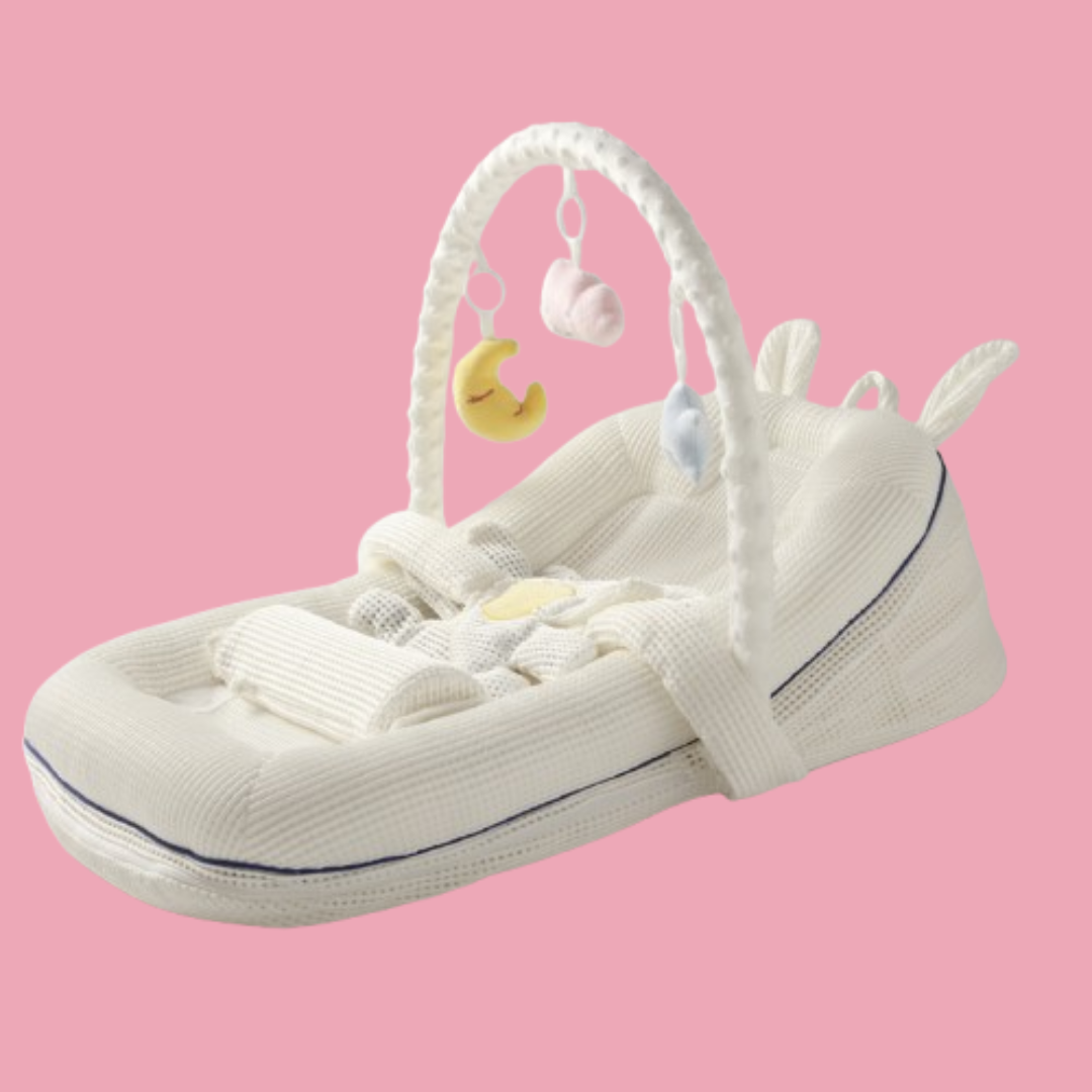 Baby crib | holder | luxury | elevation adjustment | toys